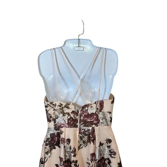 CRYSTAL DOLL Pink Metallic Floral Deep V-Neck Ball Gown Prom Bridesmaid Sz 3 - Picture 11 of 15